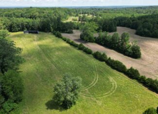 Northern Virginia Sportsman’s Dream with Trails & Creeks