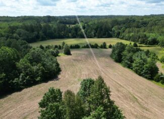 Northern Virginia Sportsman’s Dream with Trails & Creeks