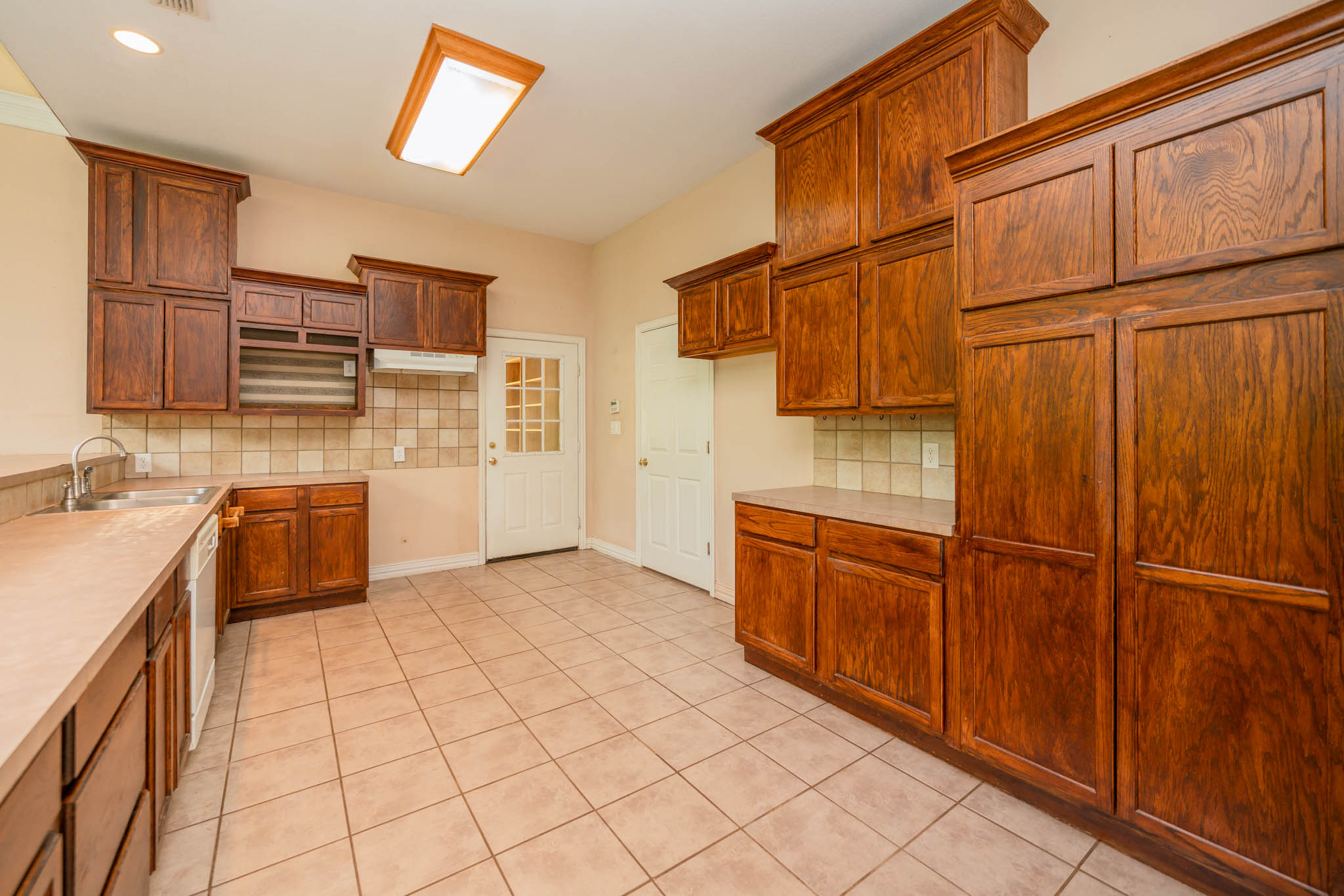Gorgeous Acreage with Private Lake and Large House