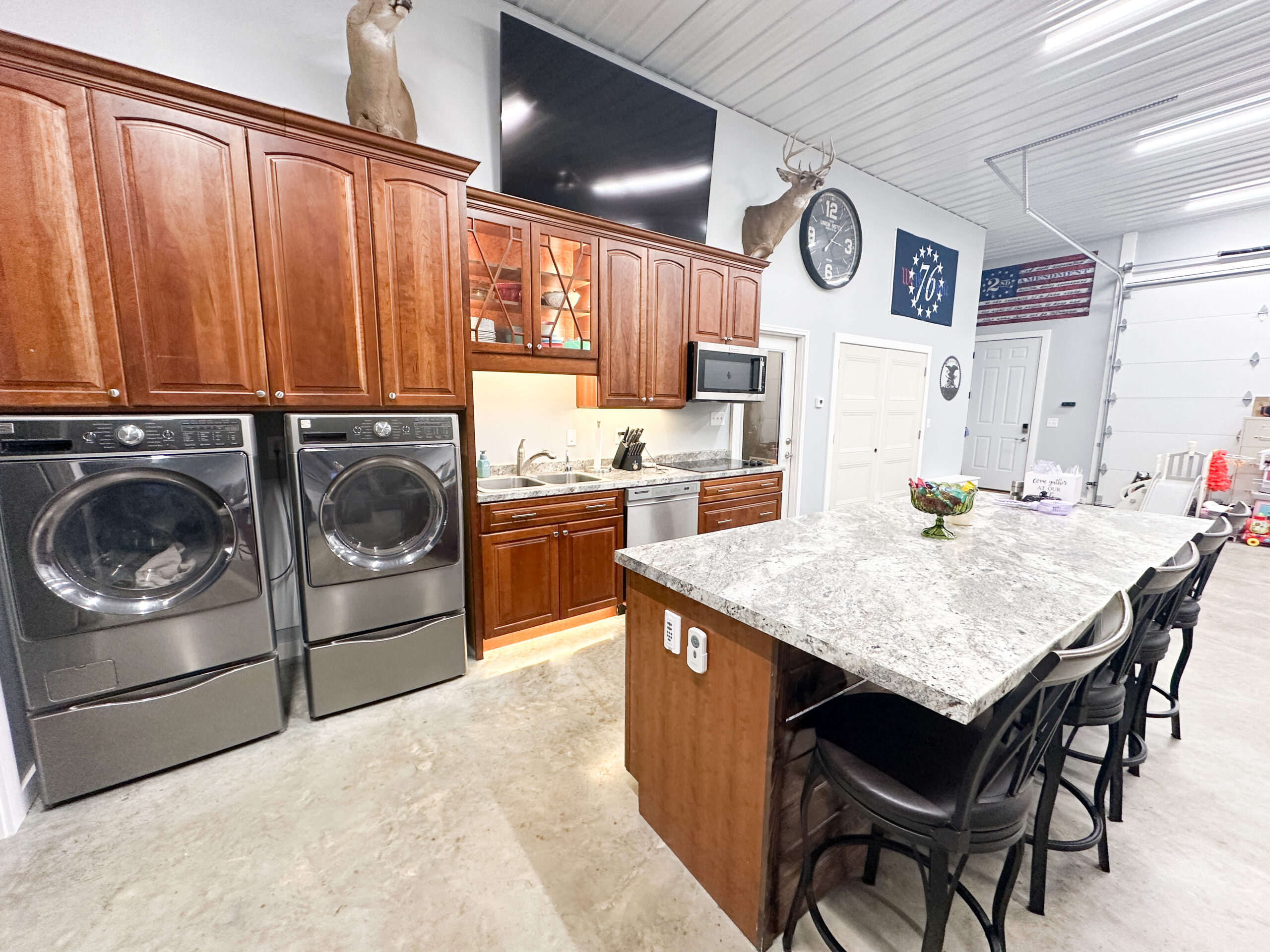 Home with Acreage for Sale in Salem, MO