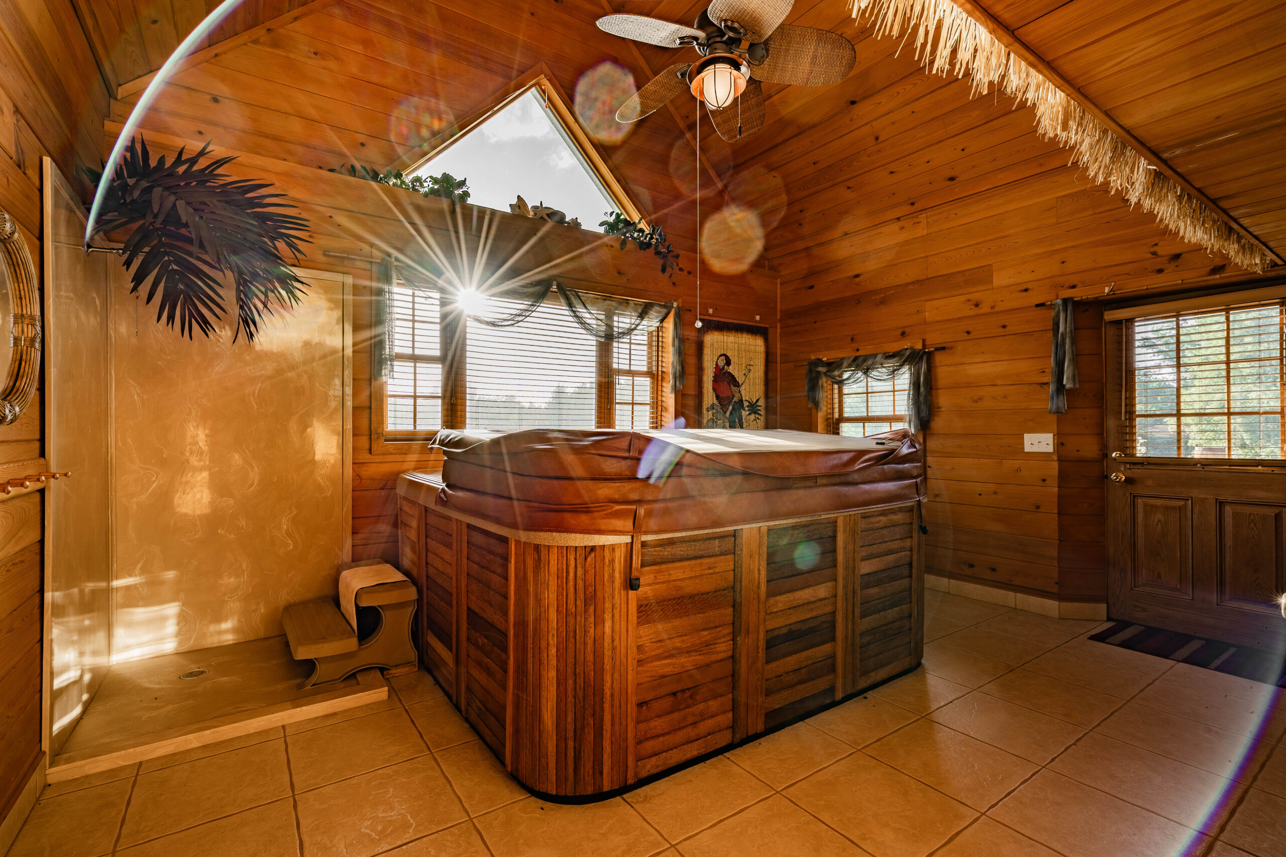 Log Cabin Paradise Near Stockton Lake