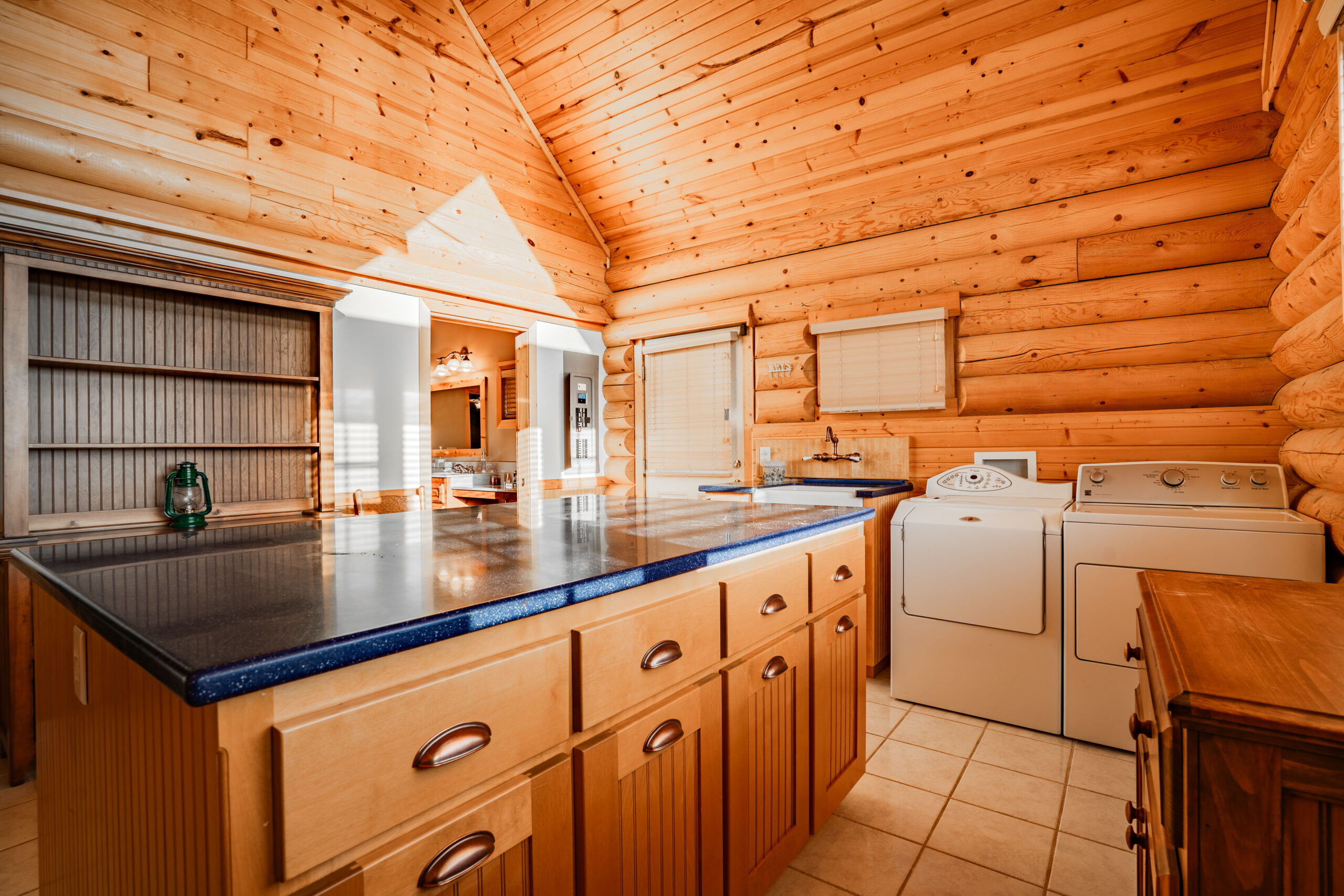Log Cabin Paradise Near Stockton Lake