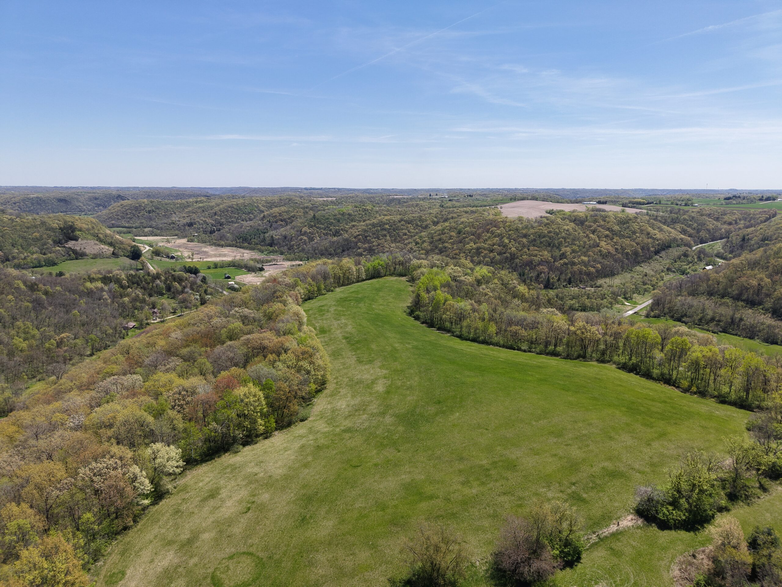 Country Home 100 Acres 1/4 Mile of Trout Stream In the Driftless Region