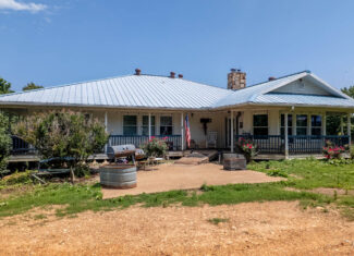 440-Acre Ranch or Hunter’s Retreat – Ultimate Seclusion and Natural Beauty