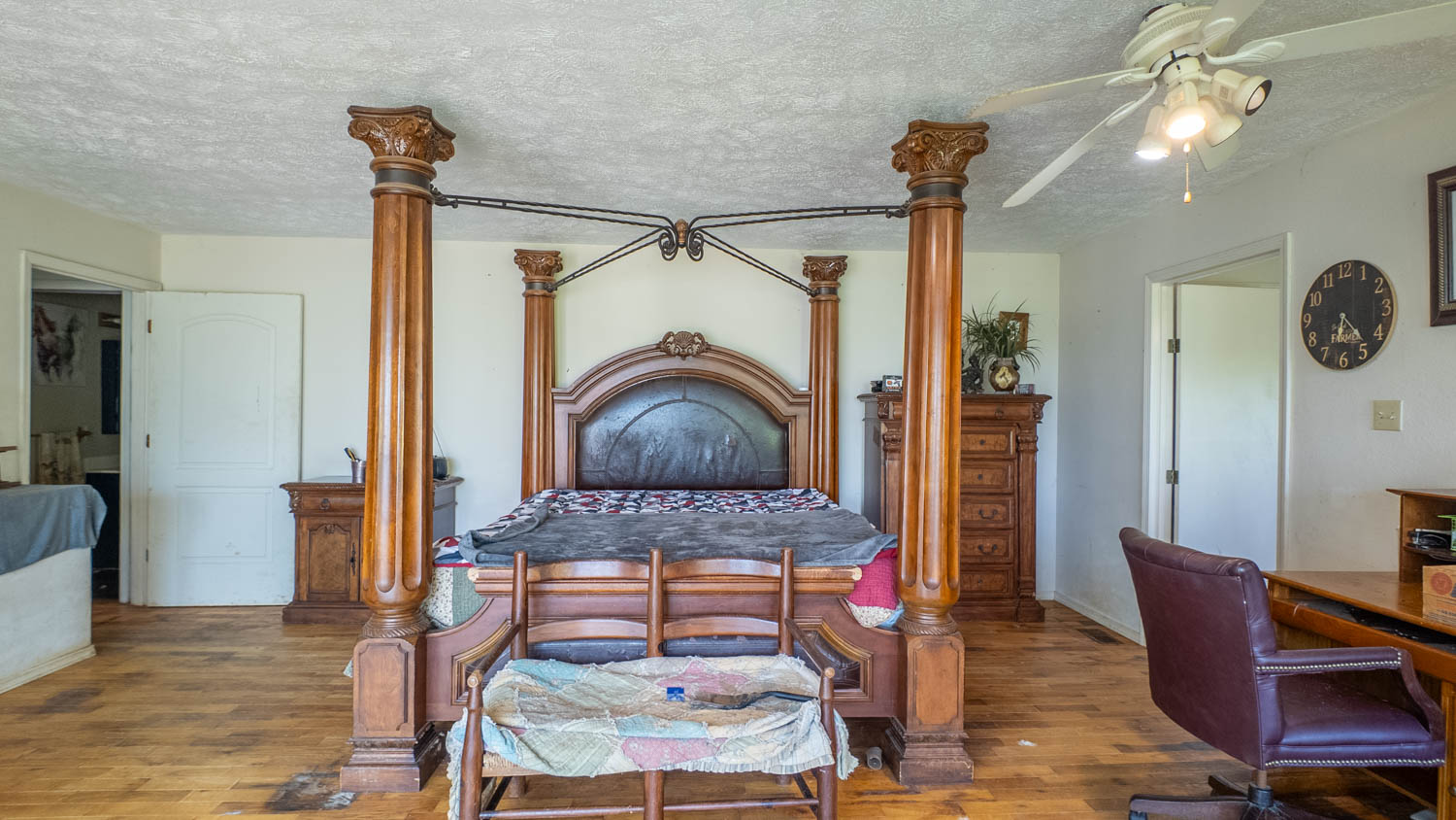 440-Acre Ranch or Hunter’s Retreat – Ultimate Seclusion and Natural Beauty
