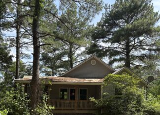 23-AC Country Retreat with Two Homes in Pitt County, NC