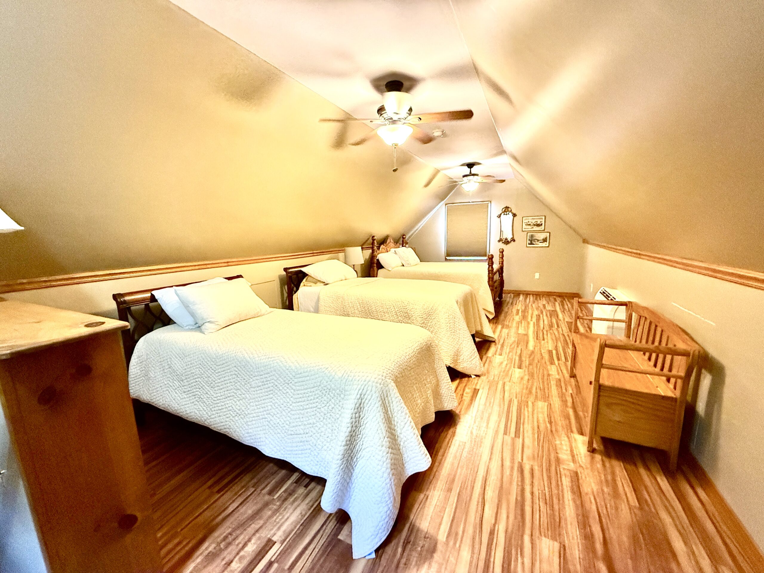 CABIN WITH LAND FOR SALE IN NORTH CENTRAL ARKANSAS
