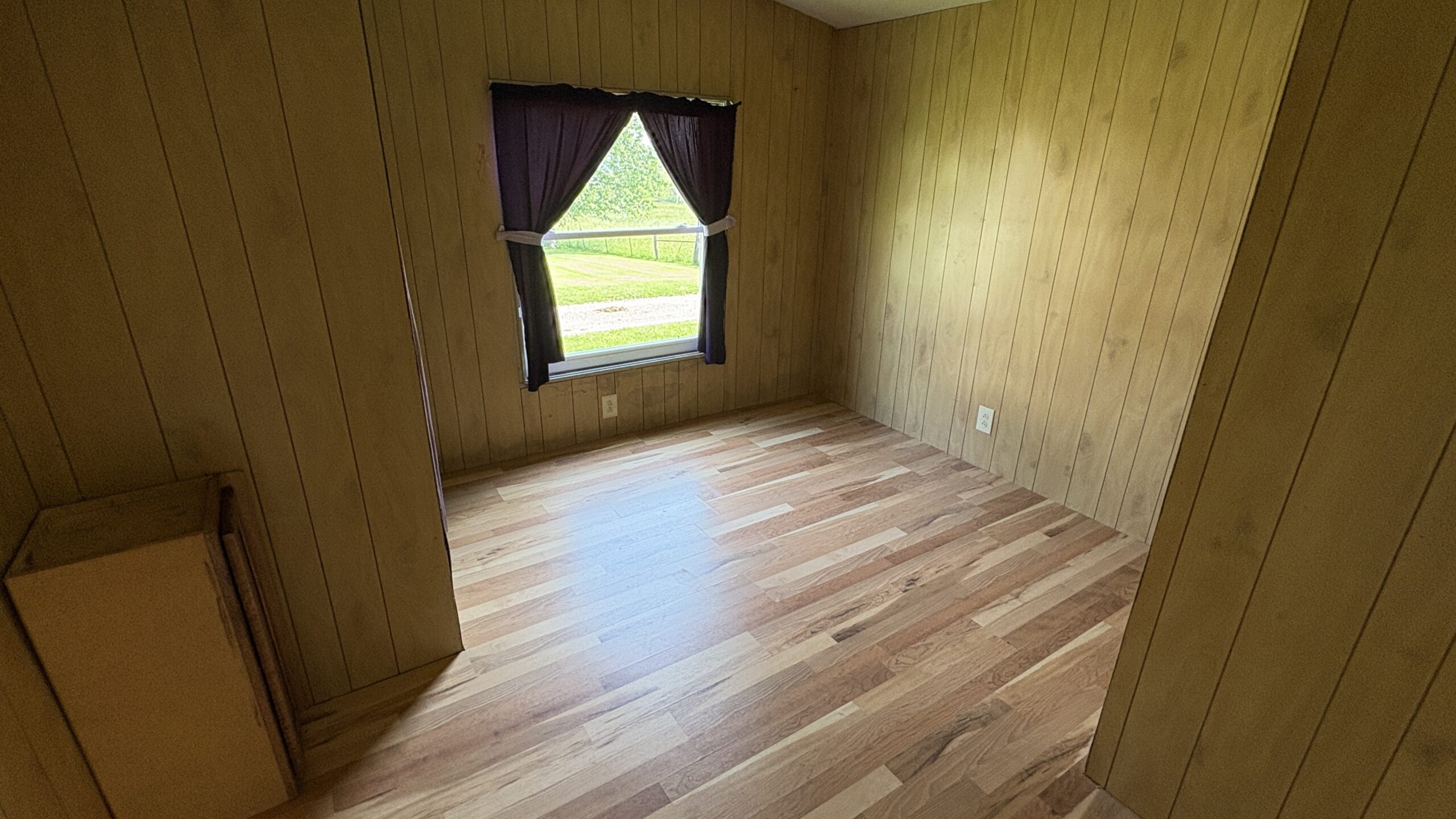 Charming Manufactured Home on 6.4 Acres with Outbuildings