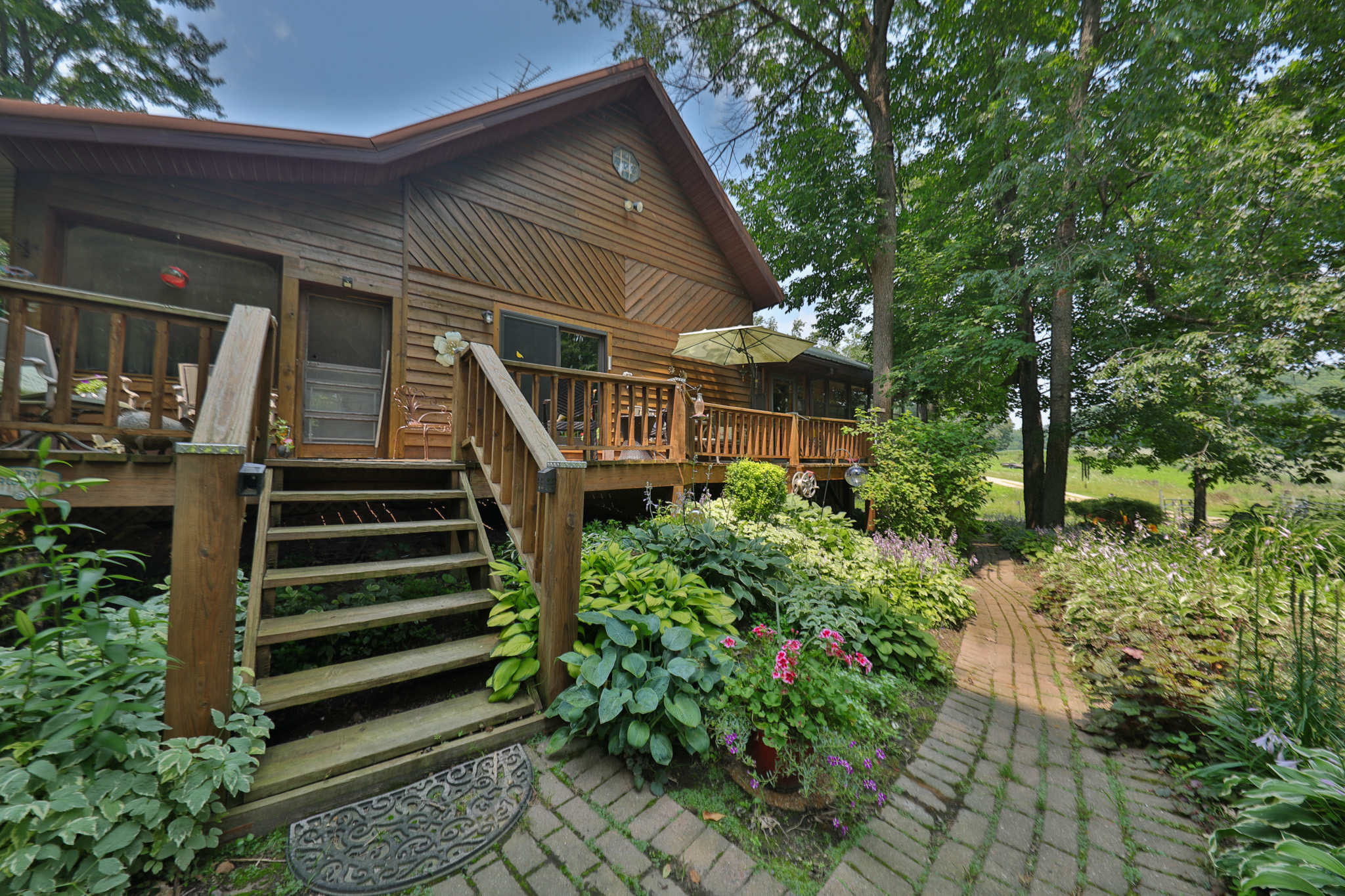 Private 40-Acre Cabin Retreat for Sale in Hillsboro, Wisconsin – Vernon County