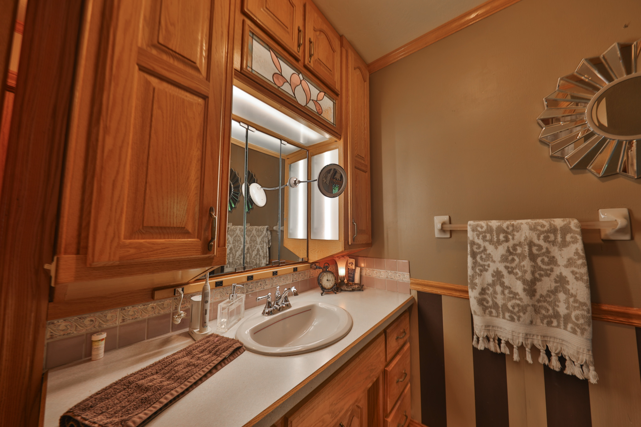 Private 40-Acre Cabin Retreat for Sale in Hillsboro, Wisconsin – Vernon County