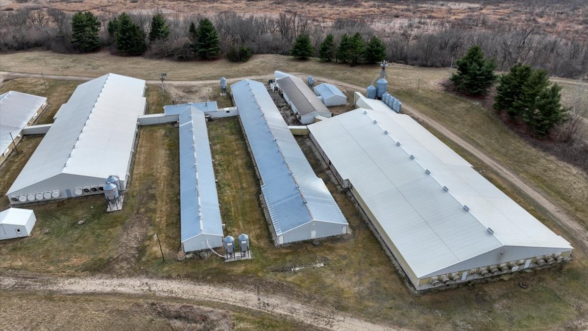 Incredible development opportunity just minutes from Holmen