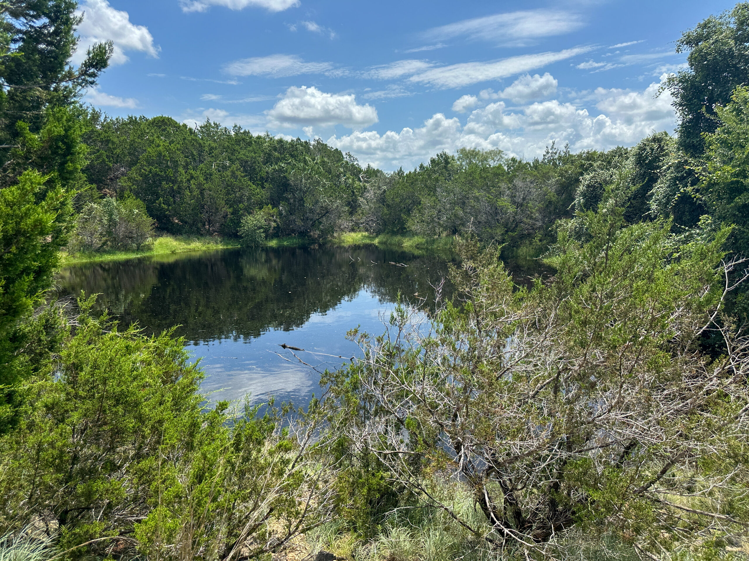 214±-Acre Luxury Texas Hill Country Ranch with 1,600′ Leon River Frontage near Gatesville