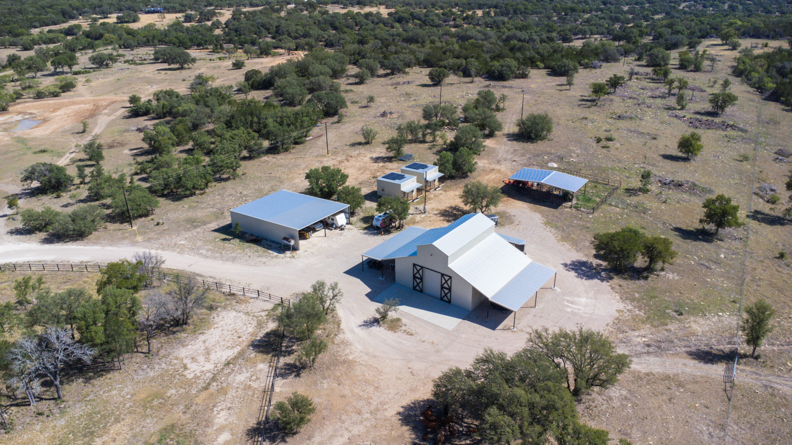 214±-Acre Luxury Texas Hill Country Ranch with 1,600′ Leon River Frontage near Gatesville