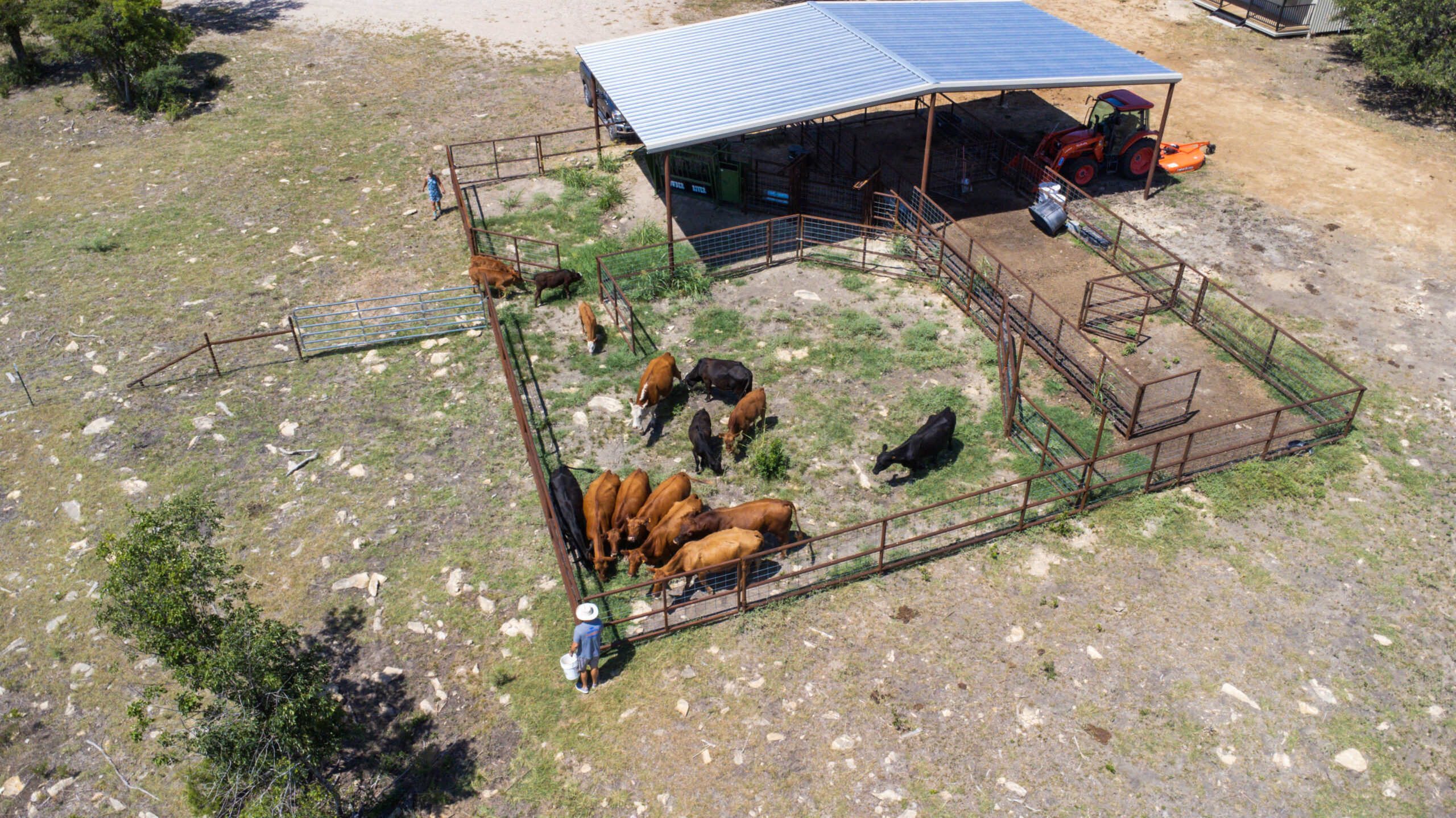 214±-Acre Luxury Texas Hill Country Ranch with 1,600′ Leon River Frontage near Gatesville