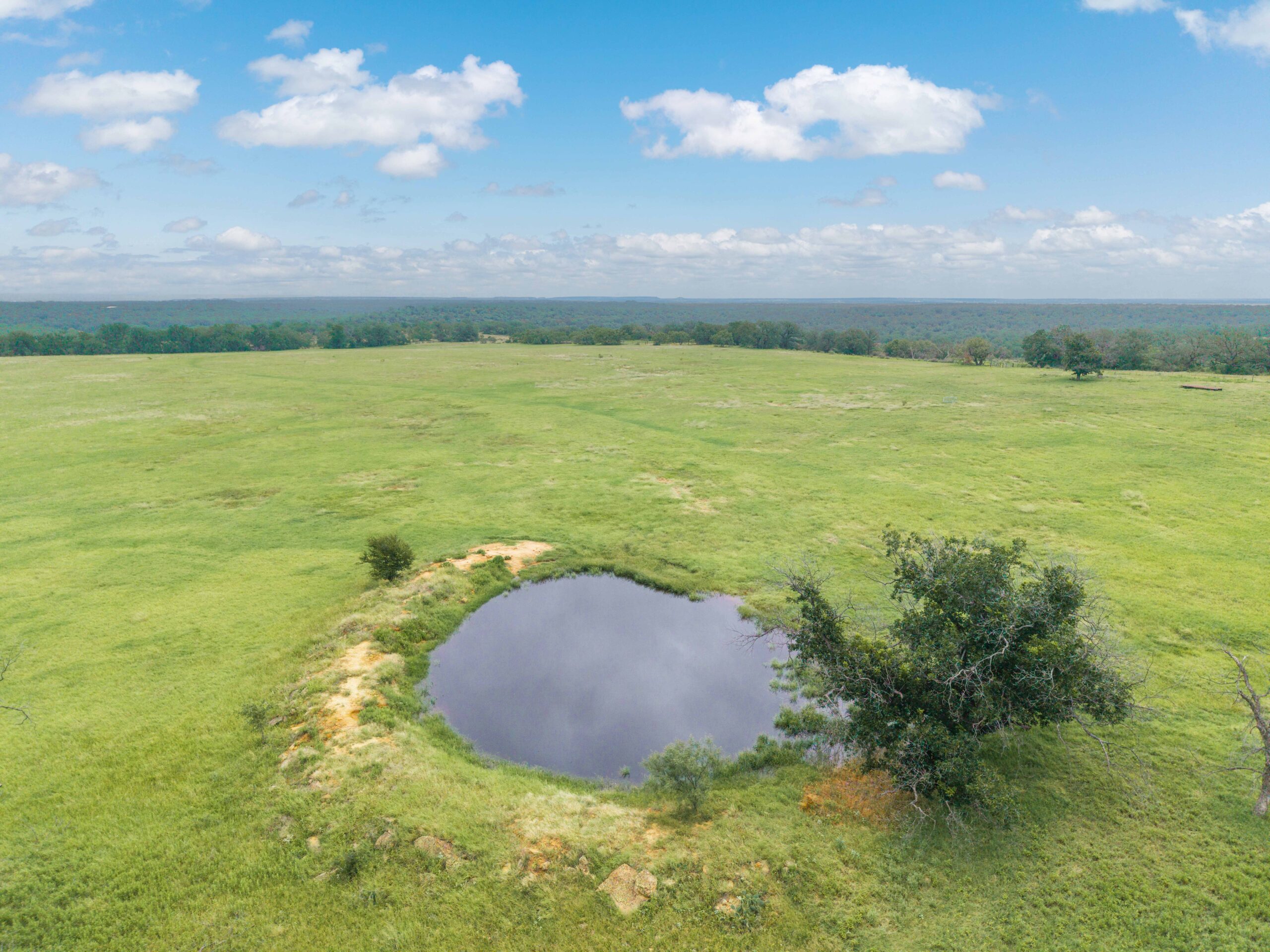 Country Ranch and hunting paradise on 333.17 acres in San Saba County for sale