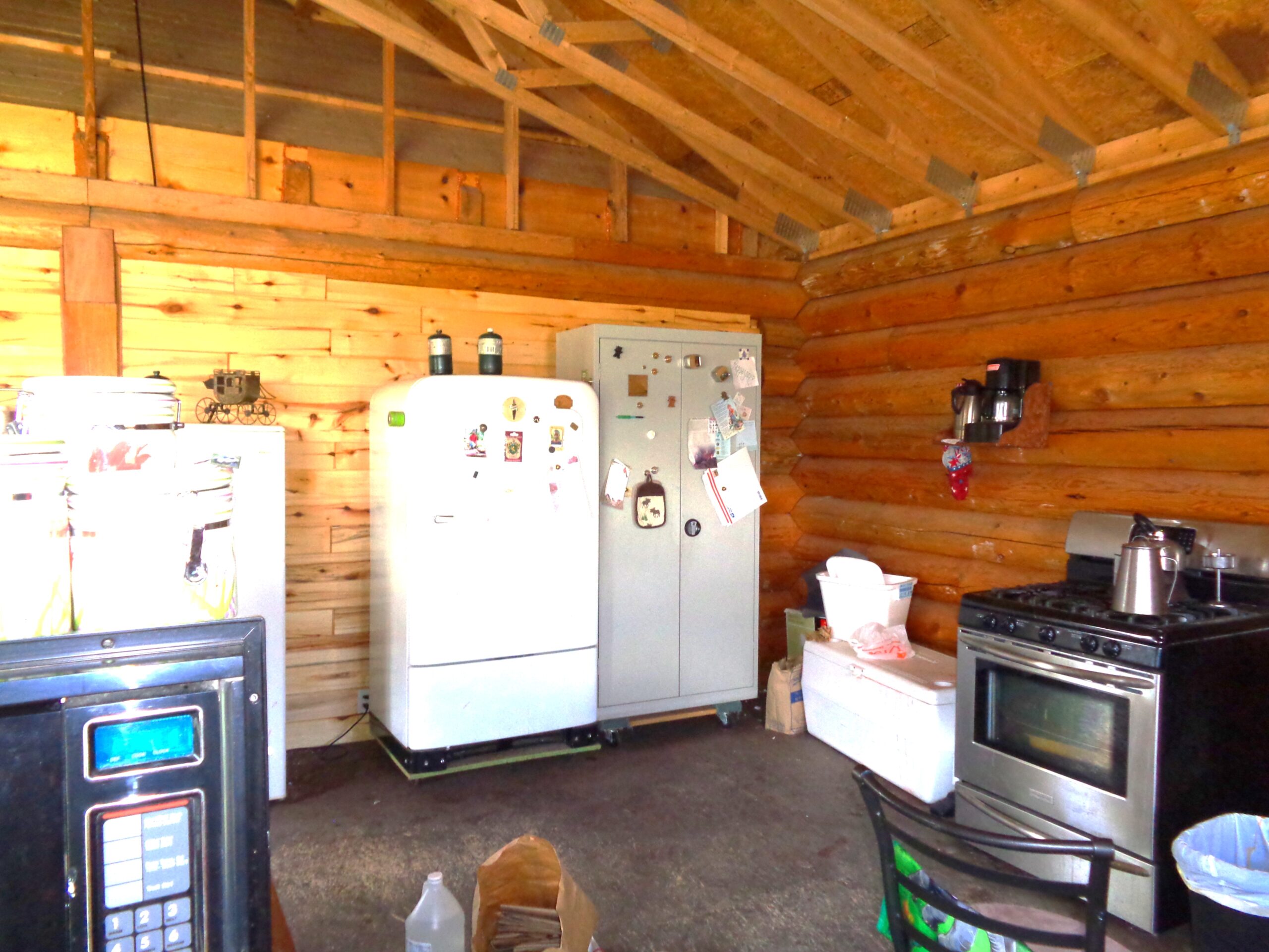 Cabin For Sale on 73 Acres in Colorado in GMU 66