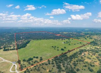Country Ranch and hunting paradise on 333.17 acres in San Saba County for sale
