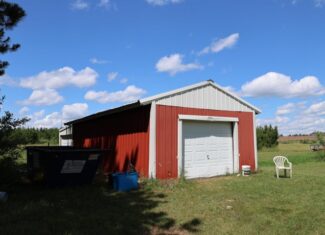 Hunter’s Paradise:  Cabin and Barn on 50 Acres Atlanta MI
