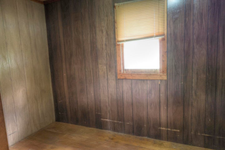 Hunter’s Paradise:  Cabin and Barn on 50 Acres Atlanta MI