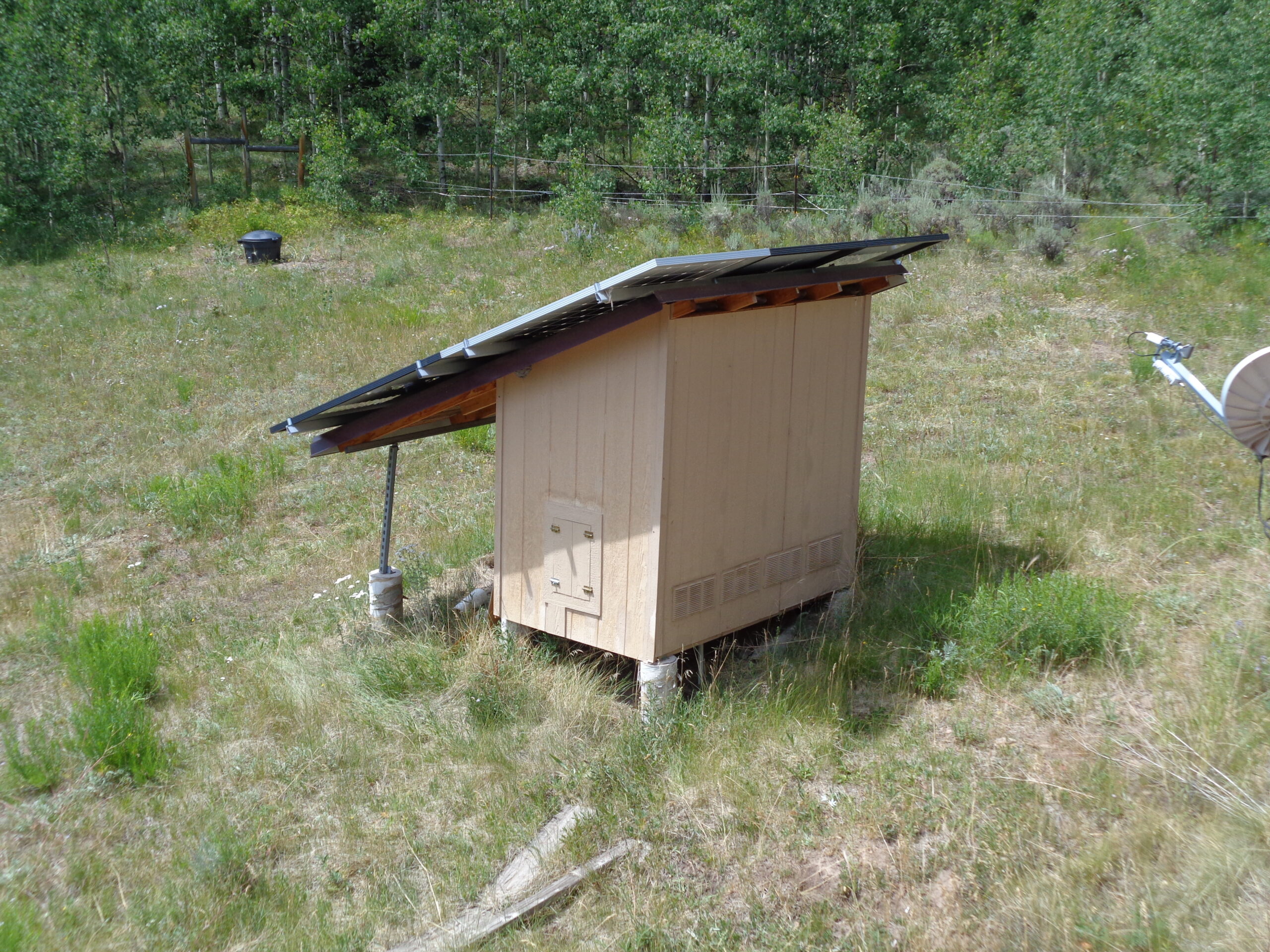 Cabin For Sale on 73 Acres in Colorado in GMU 66