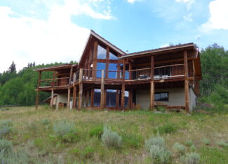 Cabin For Sale on 73 Acres in Colorado in GMU 66