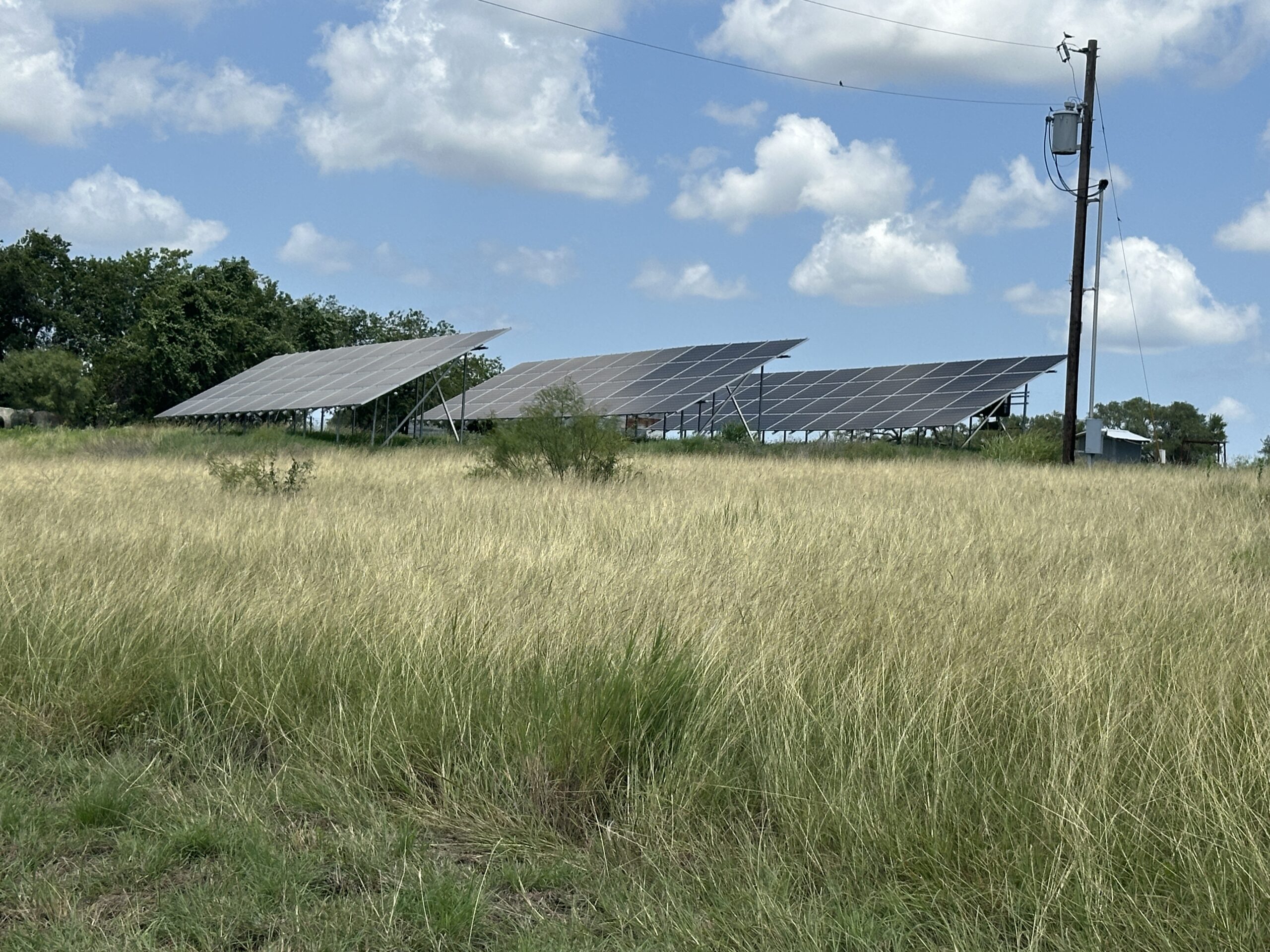 214±-Acre Luxury Texas Hill Country Ranch with 1,600′ Leon River Frontage near Gatesville
