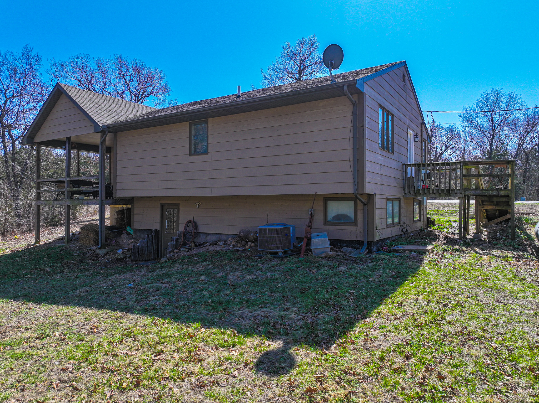 89+/- Acre Hunting property with a nice home and shop