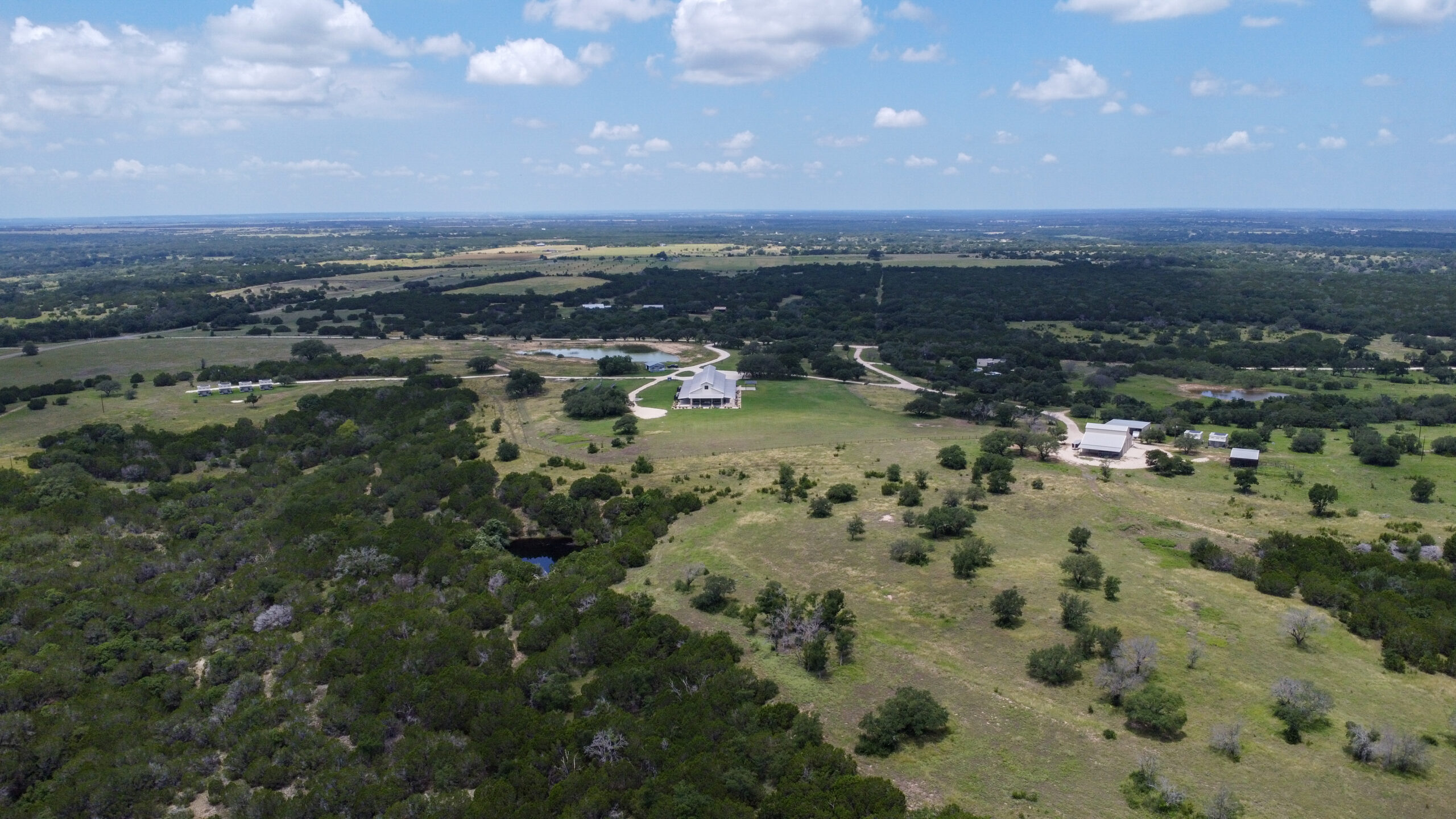 214±-Acre Luxury Texas Hill Country Ranch with 1,600′ Leon River Frontage near Gatesville