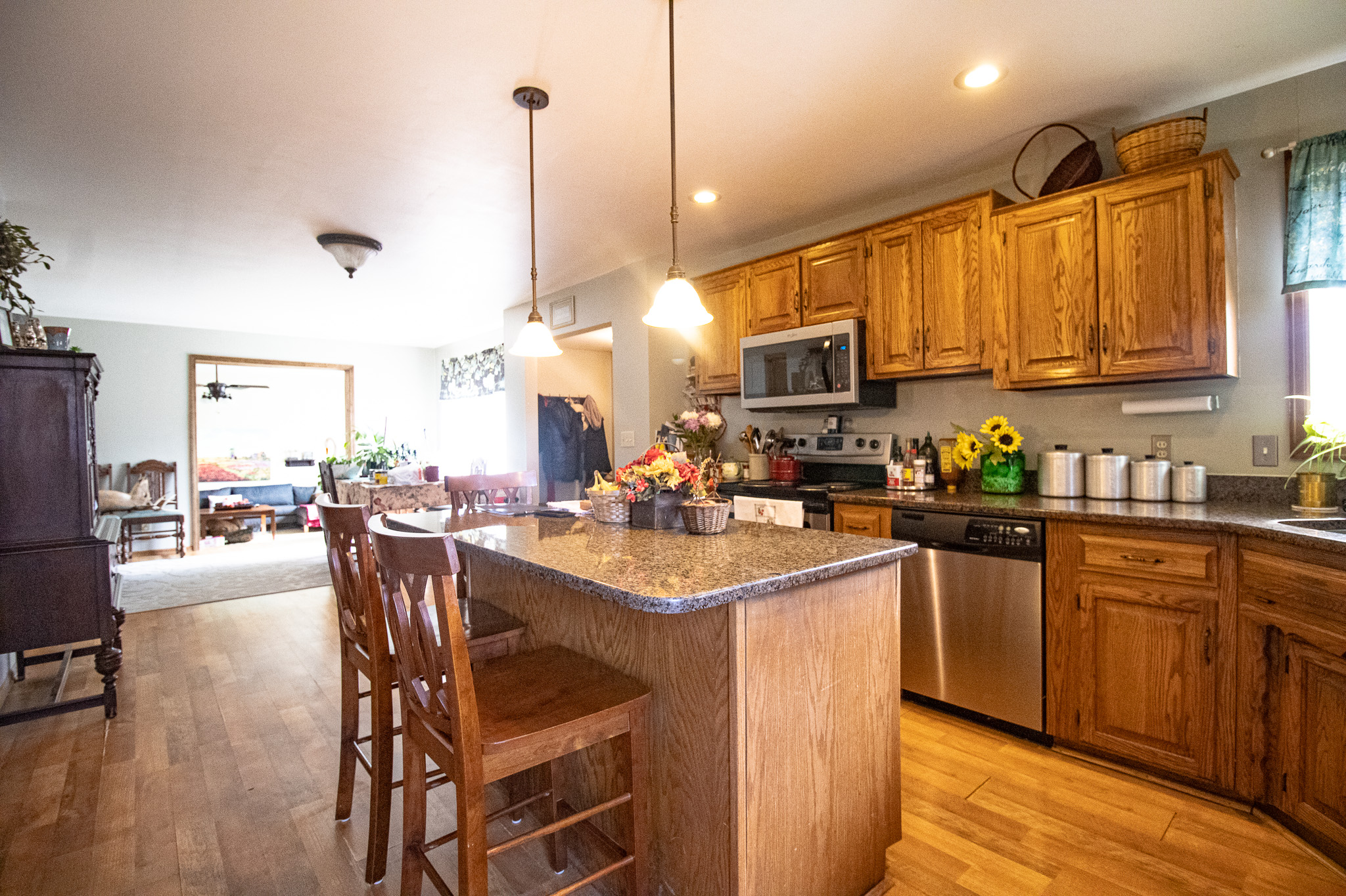 89+/- Acre Hunting property with a nice home and shop