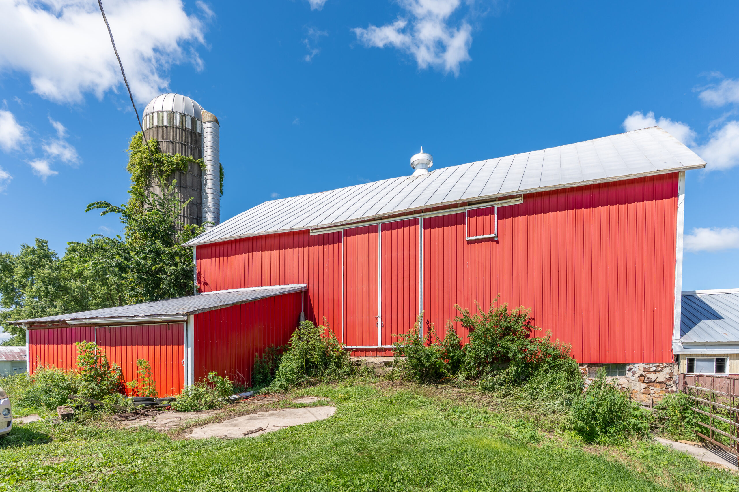115 +/- Acre Farm Offered in 2 Lots Online Only Auction