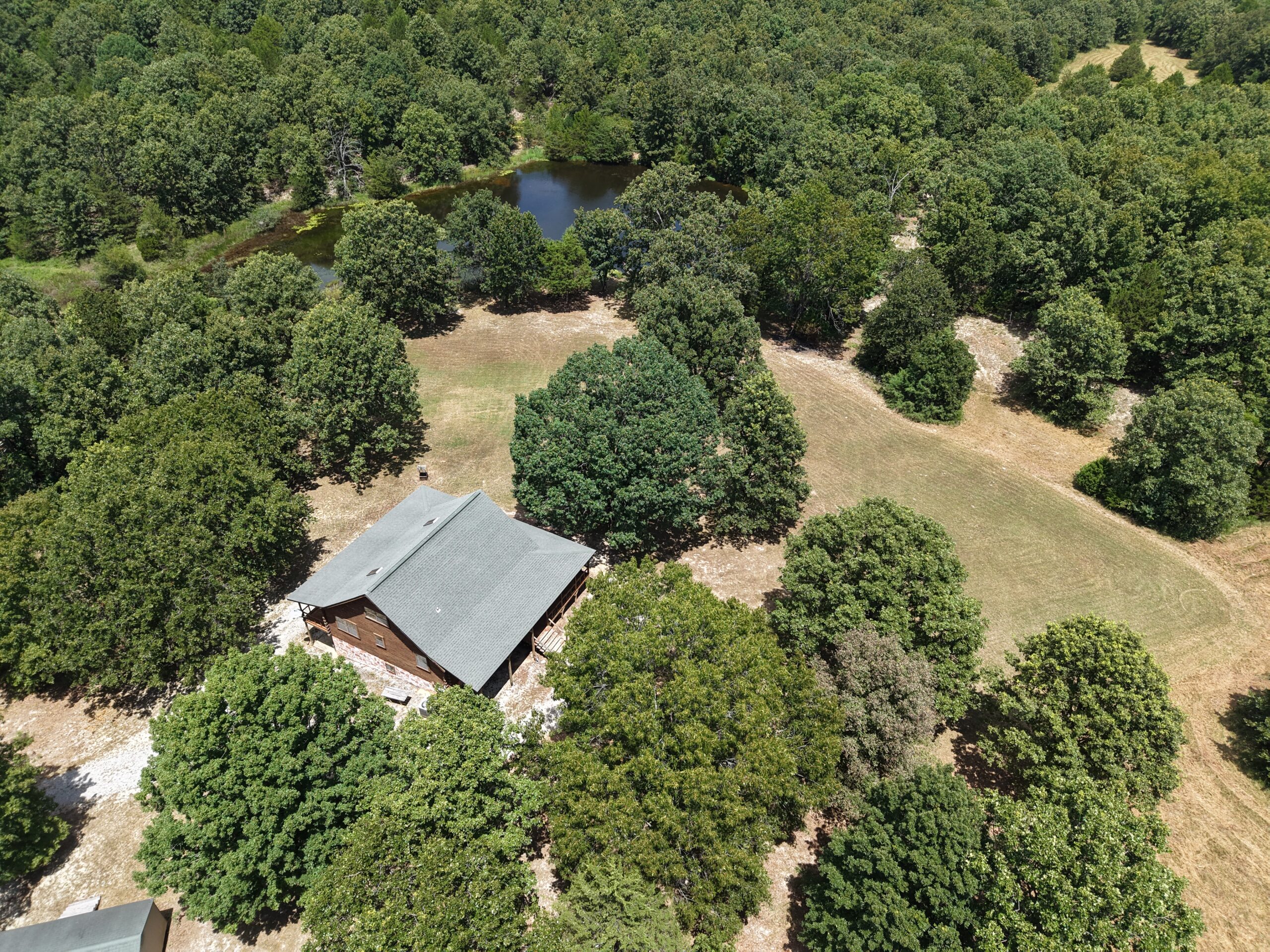 LOG HOME AND ACREAGE FOR SALE IN NORTH CENTRAL ARKANSAS