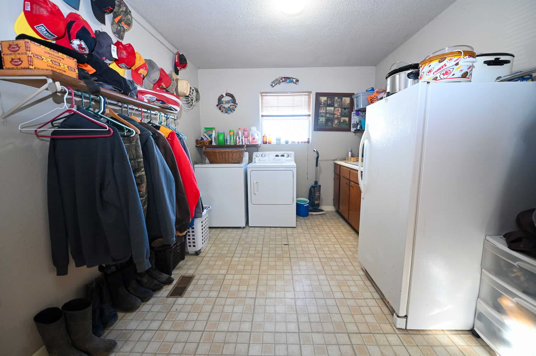 142+\- acres  For Sale El Dorado Springs MO