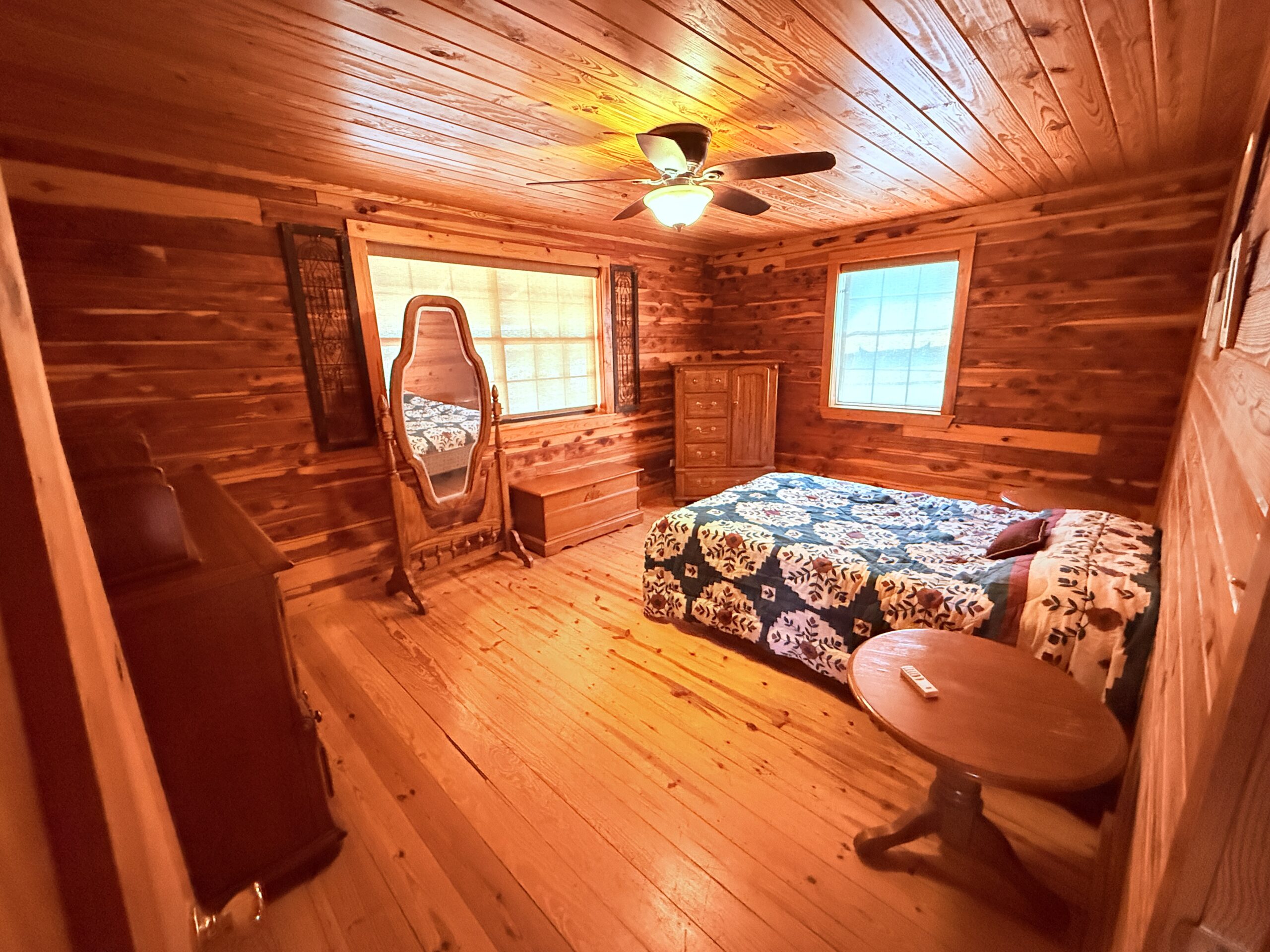 LOG HOME AND ACREAGE FOR SALE IN NORTH CENTRAL ARKANSAS