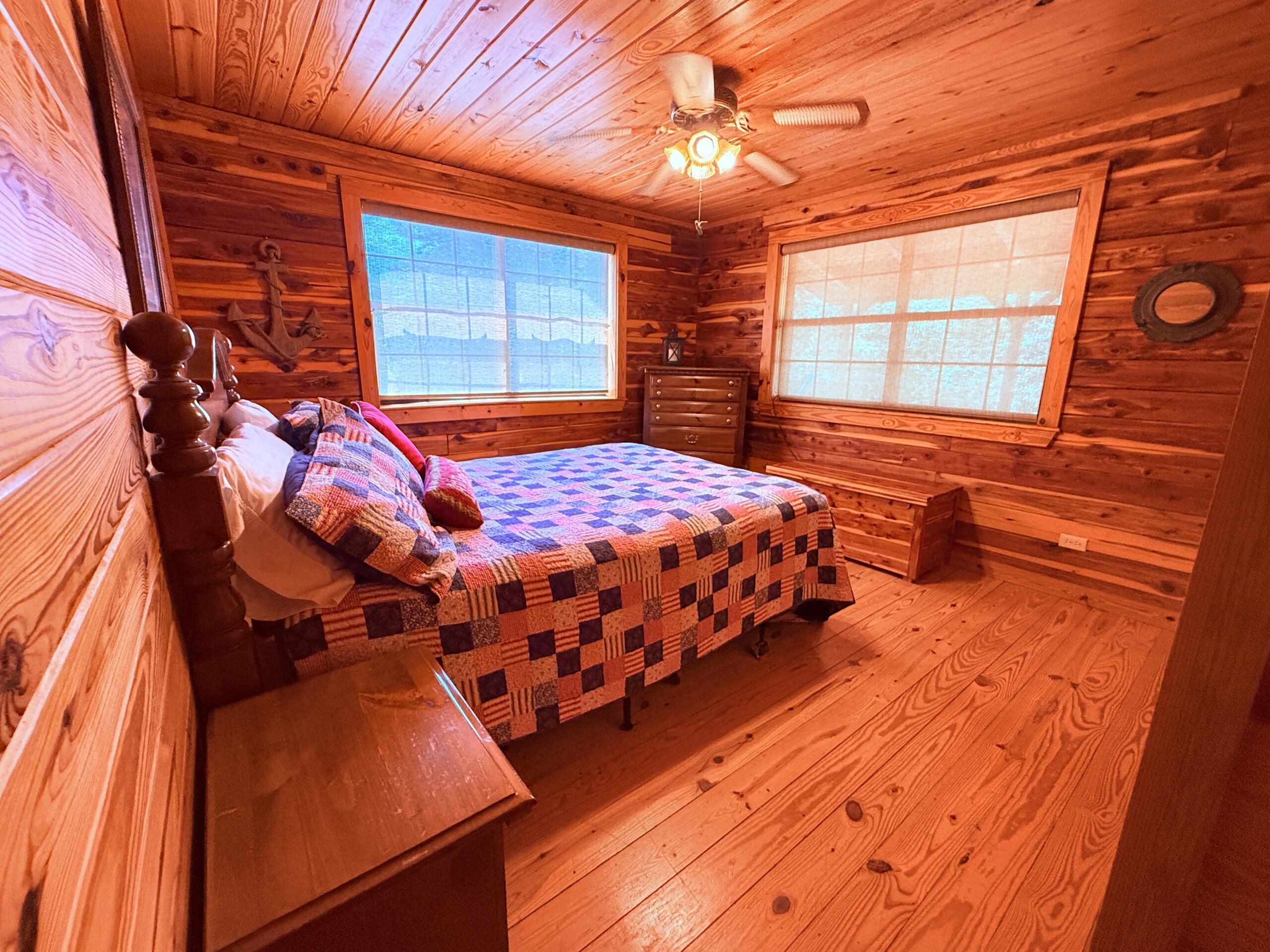 LOG HOME AND ACREAGE FOR SALE IN NORTH CENTRAL ARKANSAS