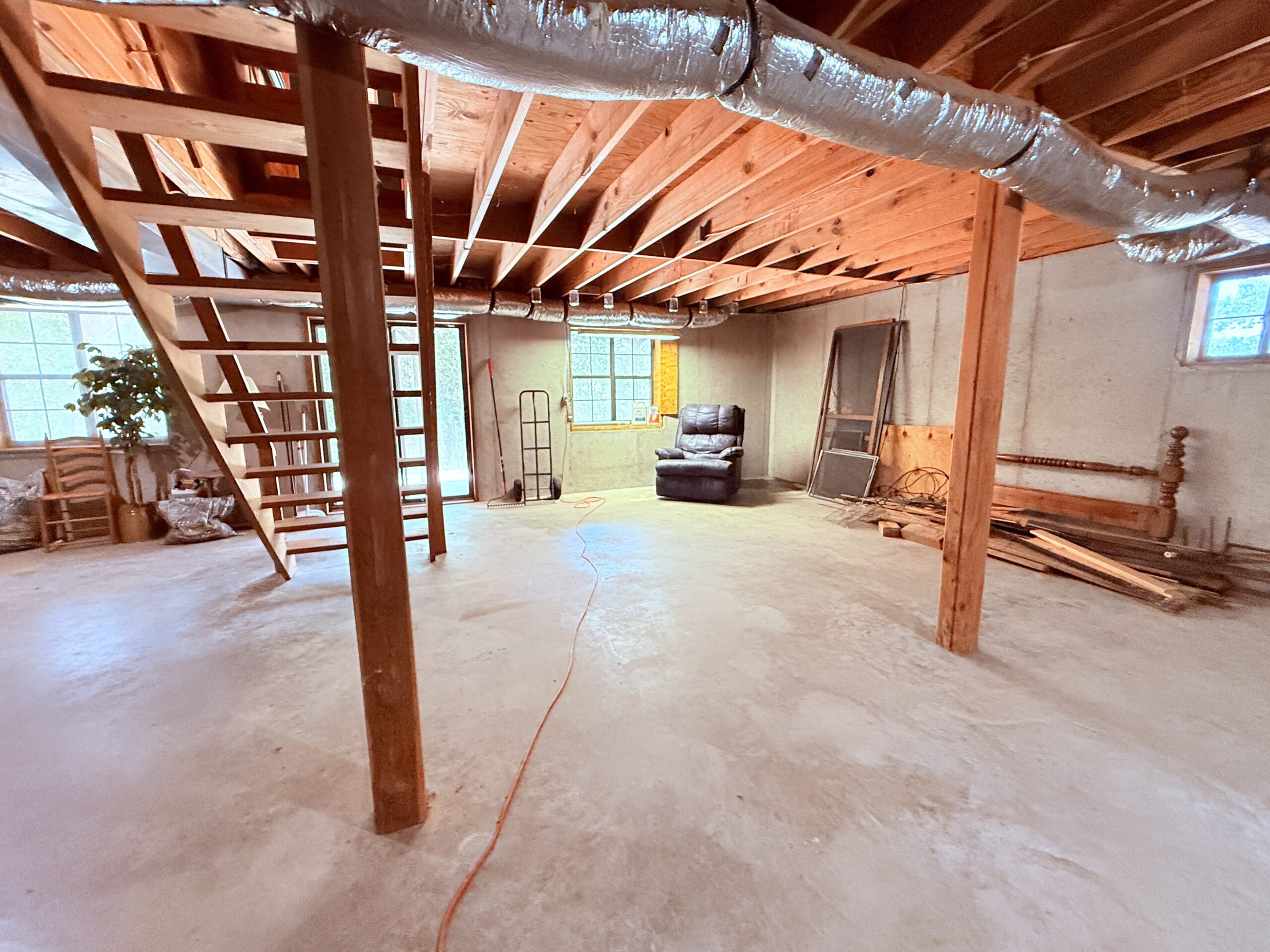 LOG HOME AND ACREAGE FOR SALE IN NORTH CENTRAL ARKANSAS