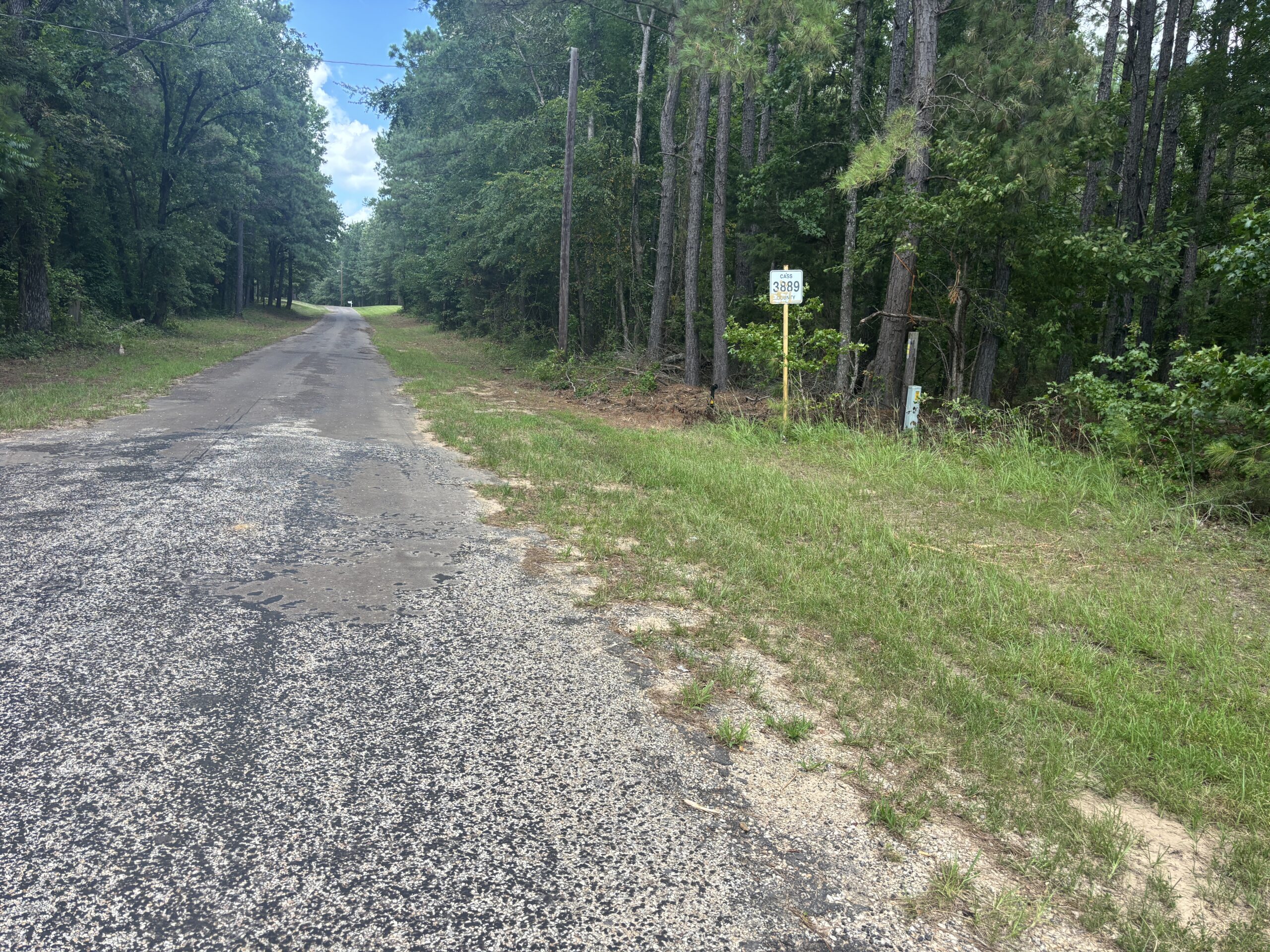 East Texas Land for Sale – ±8.38 Acres for Homesite or Hunting