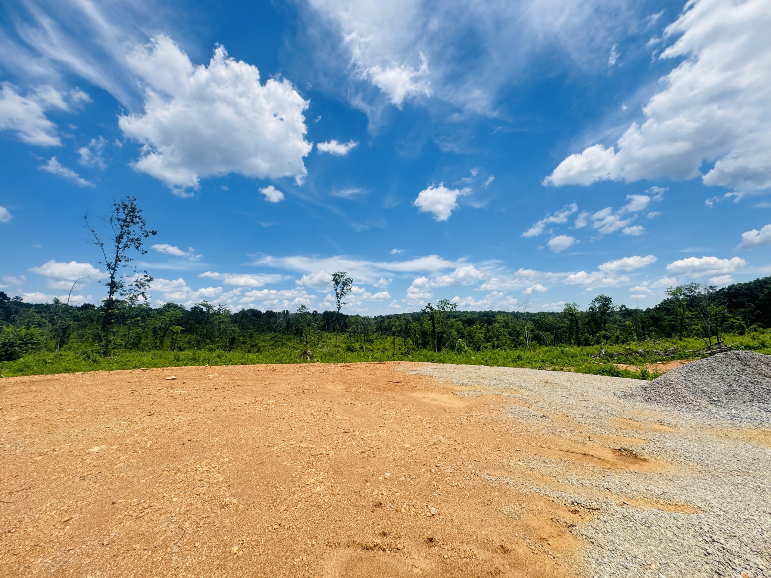 LAND AND SHOP BUILDING FOR SALE IN NORTH CENTRAL ARKANSAS