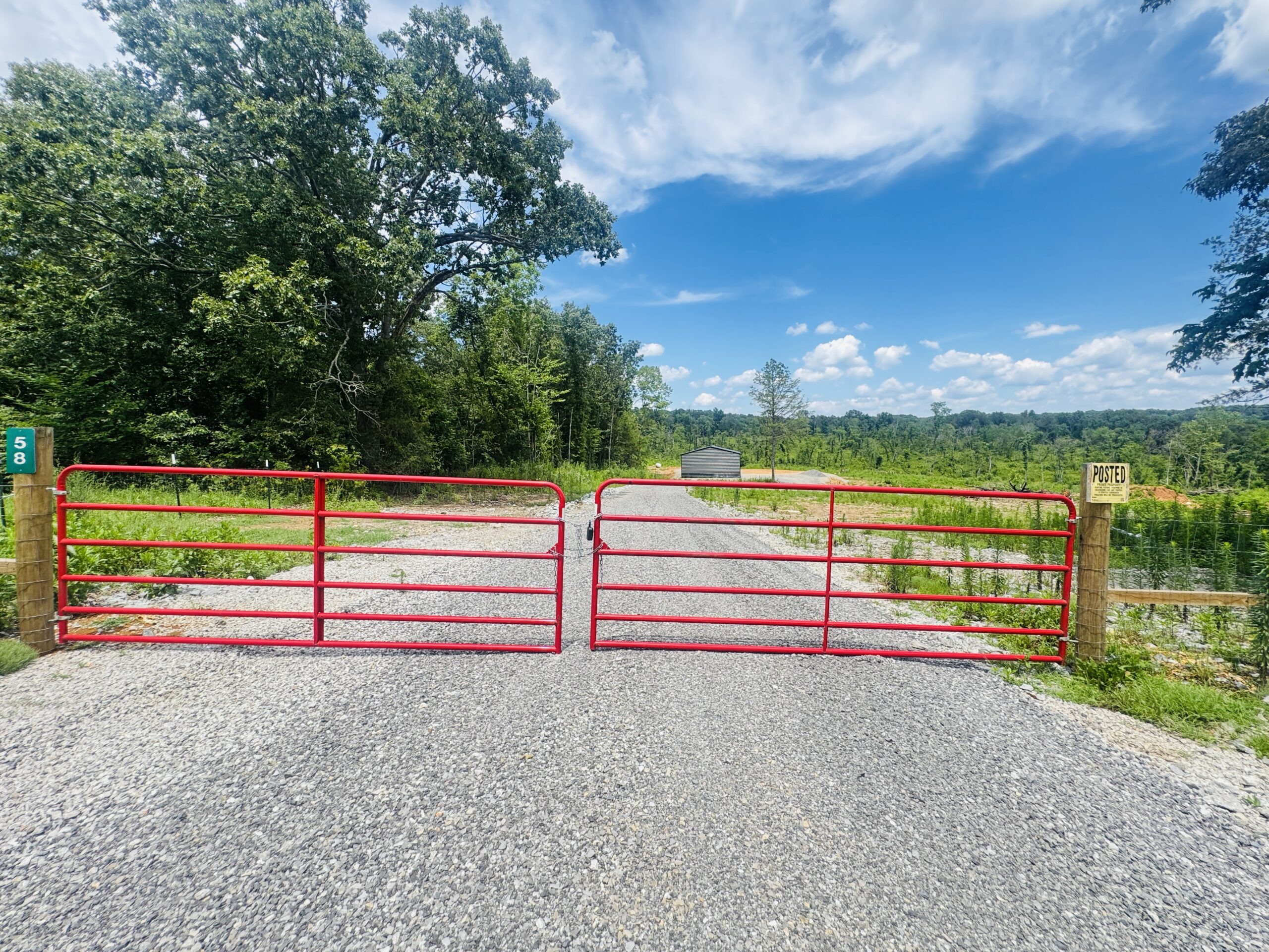 LAND AND SHOP BUILDING FOR SALE IN NORTH CENTRAL ARKANSAS