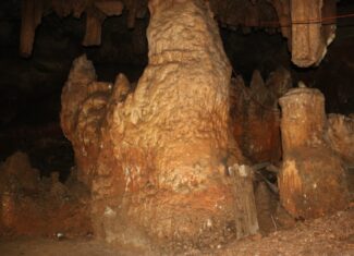 Large Cave and 90 Acres For Sale