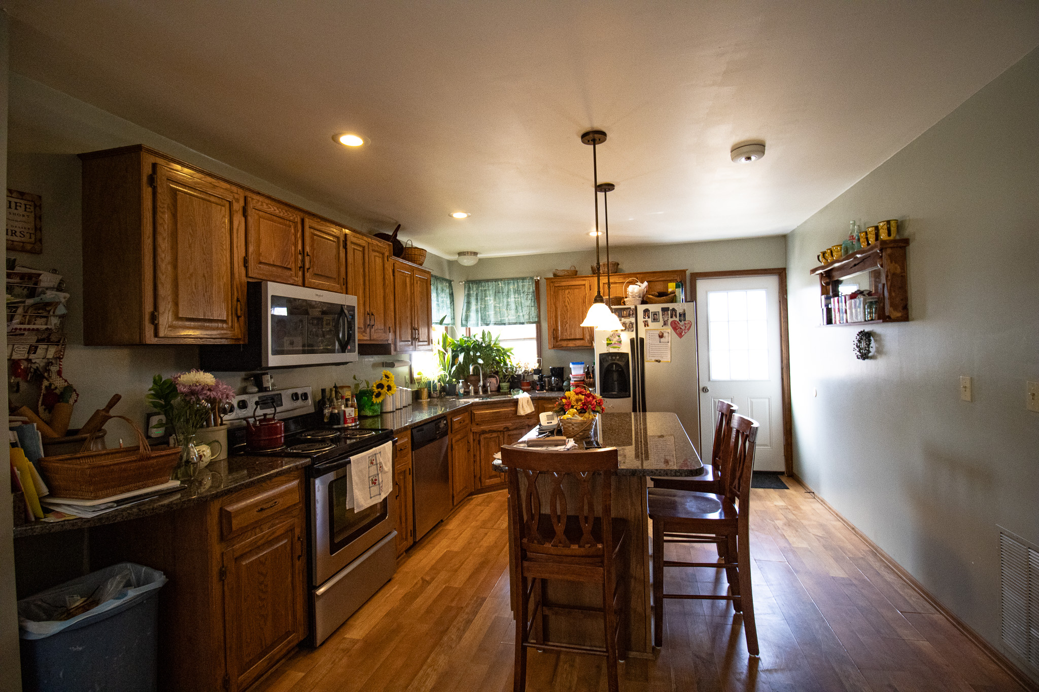 89+/- Acre Hunting property with a nice home and shop