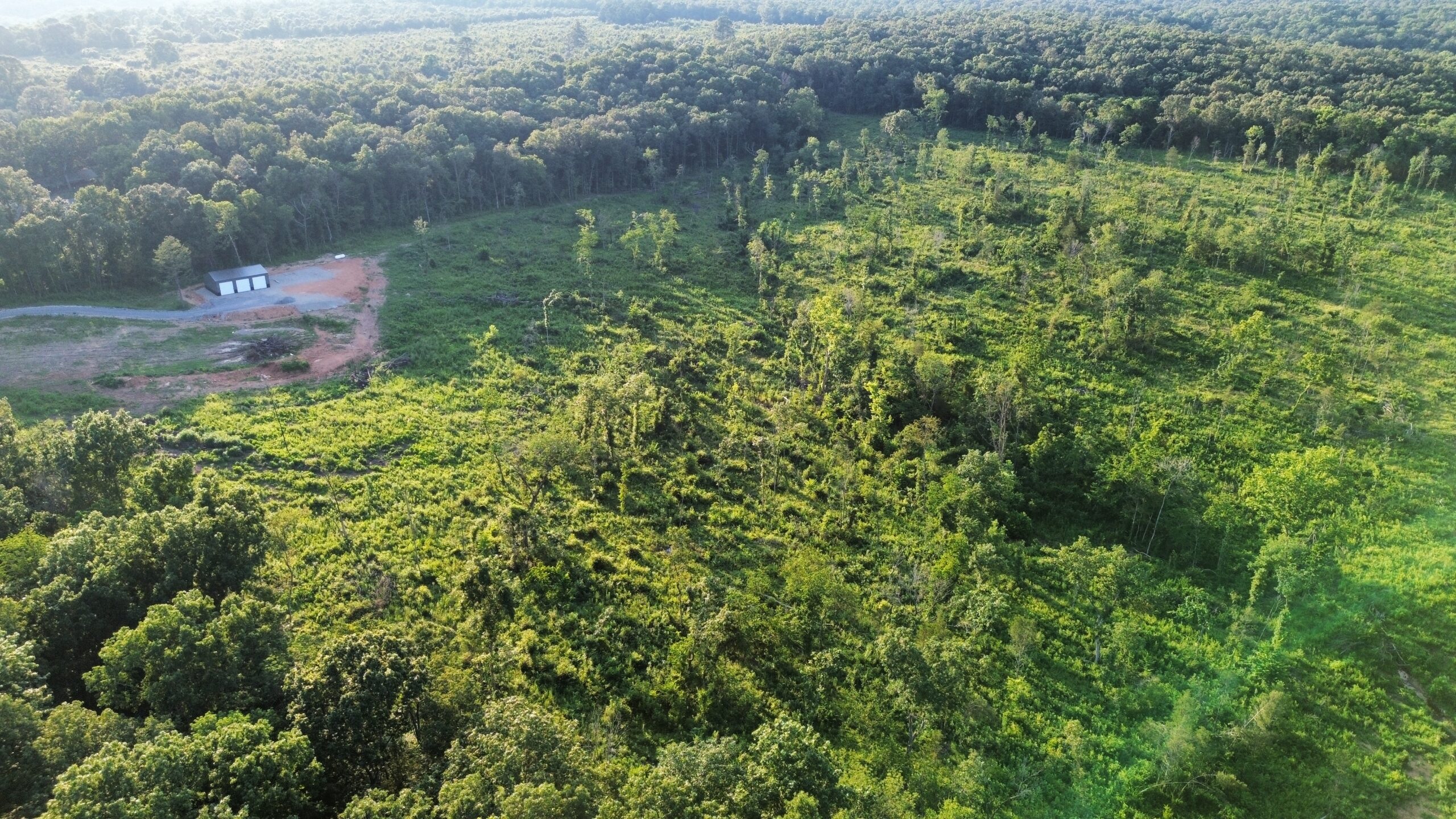 LAND AND SHOP BUILDING FOR SALE IN NORTH CENTRAL ARKANSAS