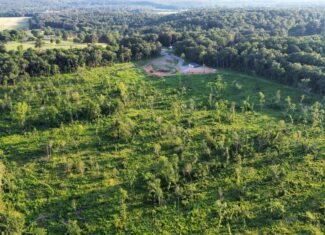LAND AND SHOP BUILDING FOR SALE IN NORTH CENTRAL ARKANSAS