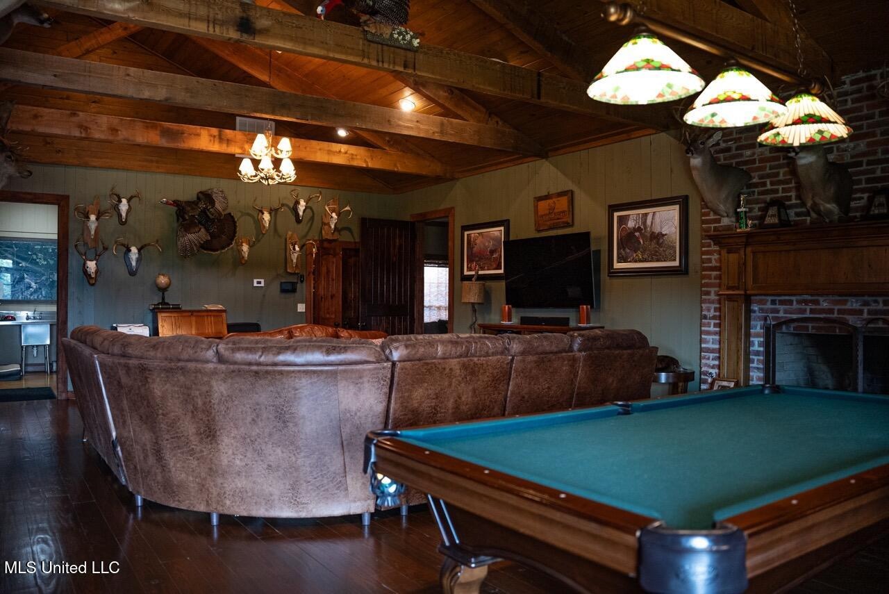 Petit Amite – Luxury Hunting Retreat in Amite County, MS