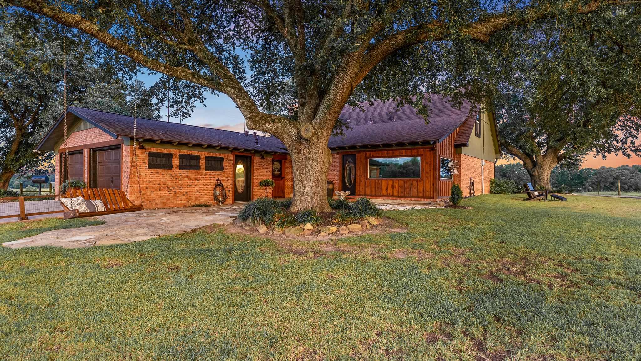 East Texas Ranch Property with Hunting & Fishing Carthage TX