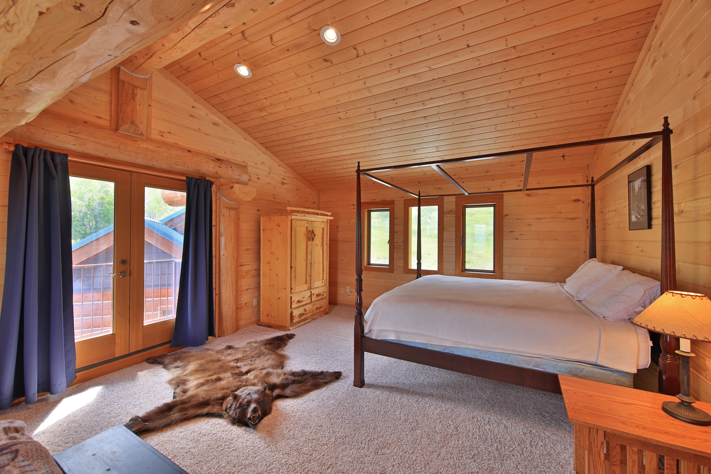 Luxury Log Home on Multiple Parcels For Sale on the Western Slope of Colorado