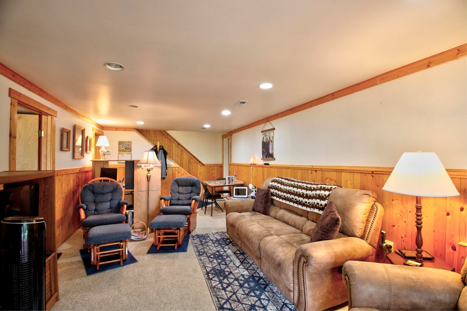 Beautiful Country Home in Canada Creek Ranch Atlanta MI
