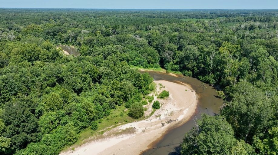 345+- Acres on Bogue Chitto River Summit MS