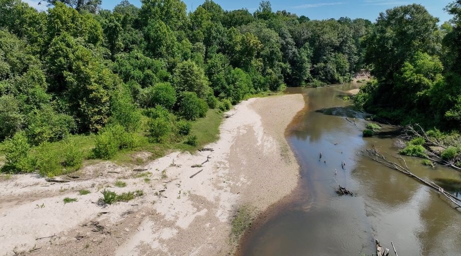 345+- Acres on Bogue Chitto River Summit MS