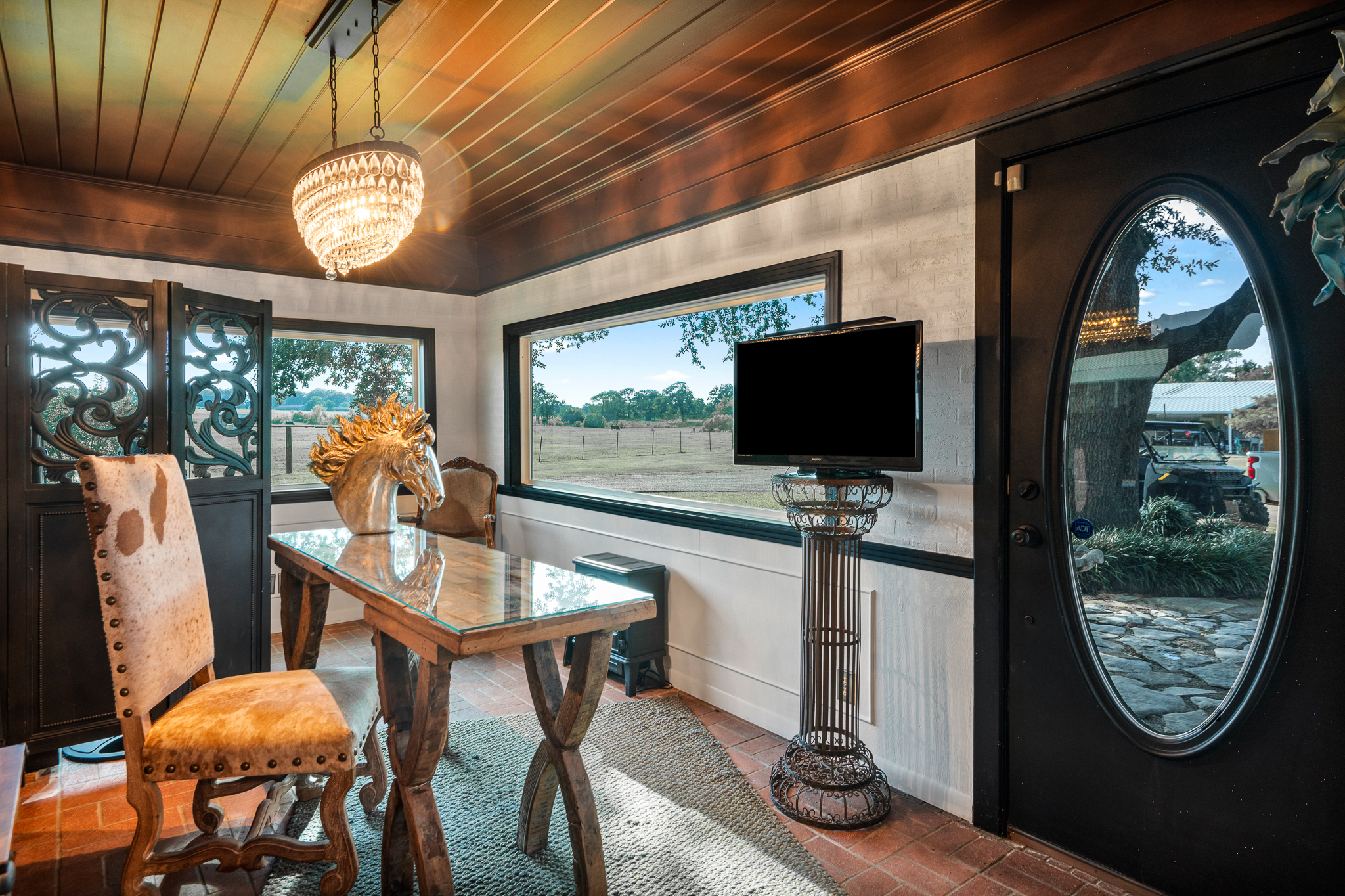 East Texas Ranch Property with Hunting & Fishing Carthage TX