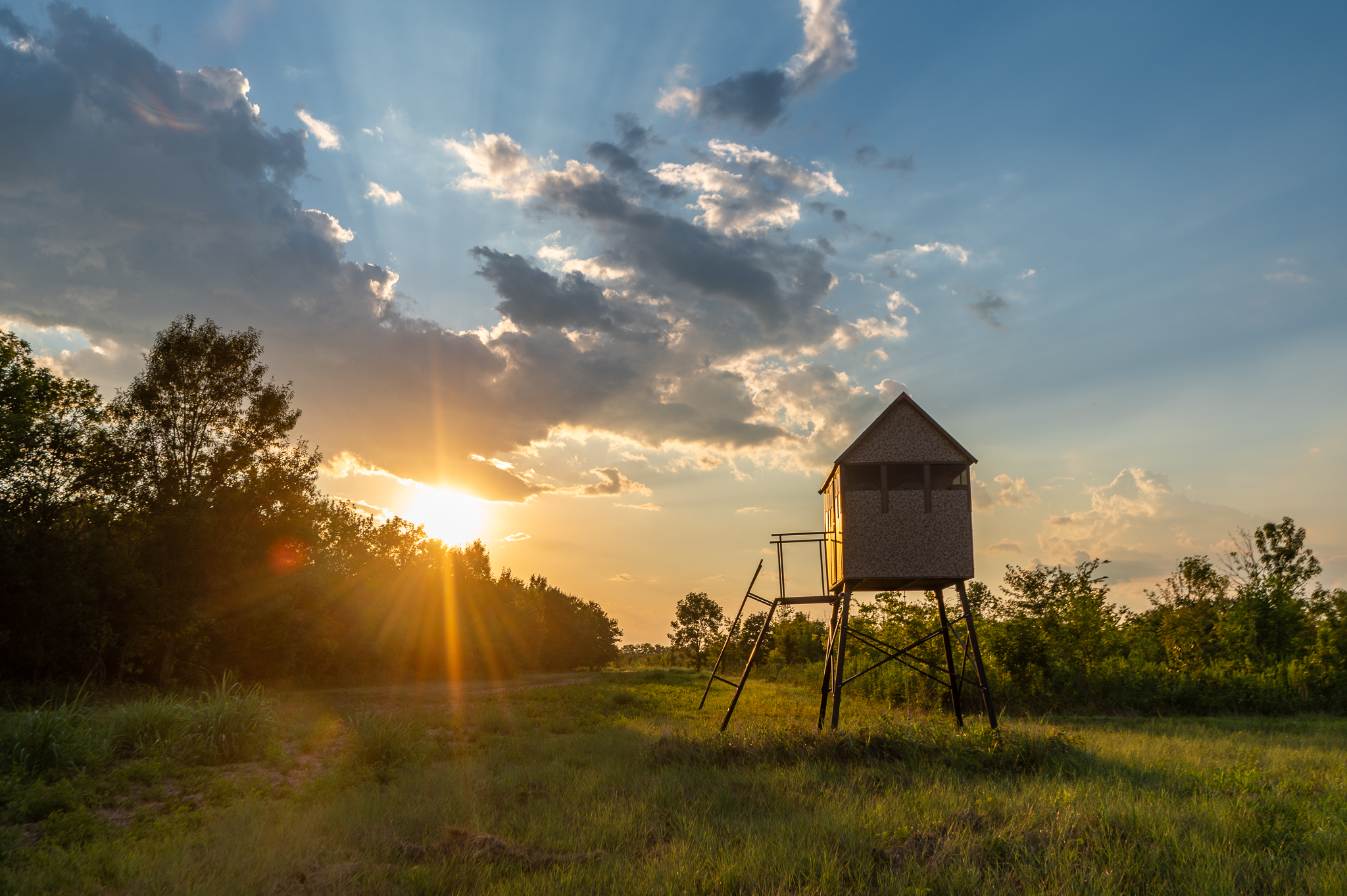 Premier Dekalb Texas Hunting Property with Red River Frontage